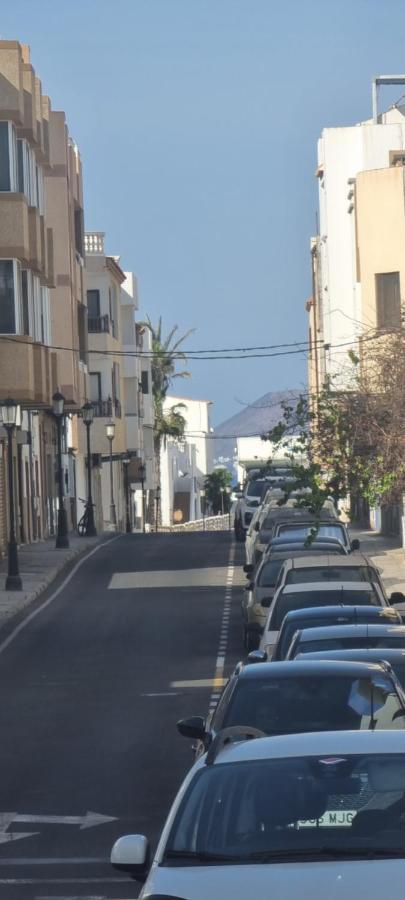 Apartament Luxury Penthouse Valentin With Jacuzzi Corralejo Zewnętrze zdjęcie